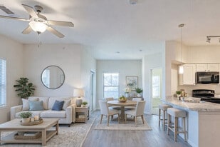 Vista Bella in Lago Vista, TX - Building Photo