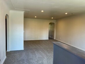 1295 Vance St, Unit A in Lakewood, CO - Foto de edificio - Building Photo
