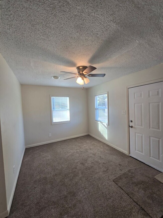 4430 Viewsite Dr in Fayetteville, NC - Building Photo - Building Photo