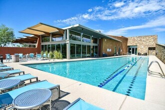 3826 E Cat Balue Dr in Phoenix, AZ - Building Photo - Building Photo