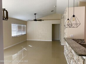10405 Lafoy Rd in Spring Hill, FL - Building Photo - Building Photo