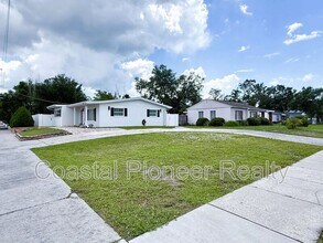 3902 W Fig St in Tampa, FL - Building Photo - Building Photo