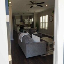 708 Goswell Dr in Nolensville, TN - Foto de edificio - Building Photo