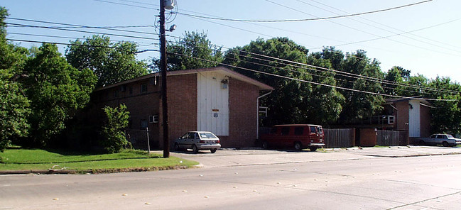 Rio Roble in Pasadena, TX - Building Photo - Building Photo