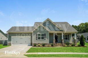 295 Edgefield St in Clayton, NC - Building Photo