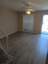 11335 Stratton Park Dr in Tampa, FL - Building Photo - Building Photo