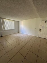 4005 W McNab Rd in Pompano Beach, FL - Building Photo - Building Photo