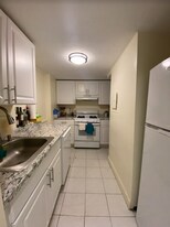 118 London St in Boston, MA - Building Photo