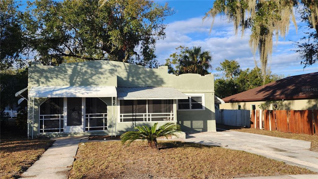 417 E Tillman Ave in Lake Wales, FL - Building Photo