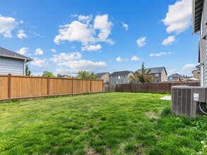 18505 11th Ln E in Spanaway, WA - Building Photo - Building Photo