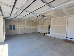2855 Savannah in Richland, WA - Building Photo - Building Photo
