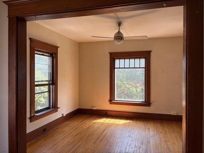 48 Monroe St in Burlington, VT - Building Photo - Building Photo