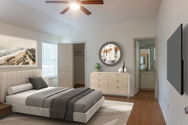 8137 Huddleston Ln in Austin, TX - Building Photo - Building Photo