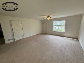 7437 Noah Ct in Columbia, MO - Building Photo - Building Photo