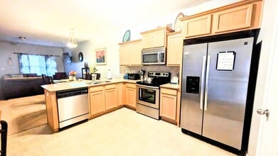 4715 Johnston Oehler Rd in Charlotte, NC - Building Photo - Building Photo