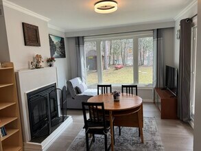 25 Nightingale Pl in Toronto, ON - Building Photo - Building Photo