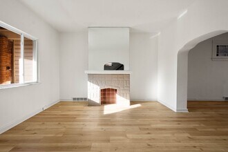 1325 Margaret St in Munhall, PA - Building Photo - Building Photo