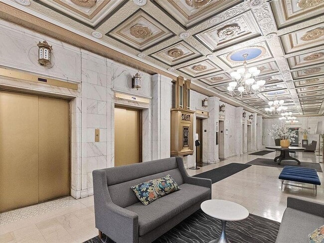 314 N Broadway, Unit 504 in St. Louis, MO - Foto de edificio - Building Photo