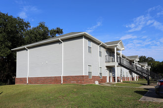 Candlewood Villas in Gulfport, MS - Building Photo - Building Photo