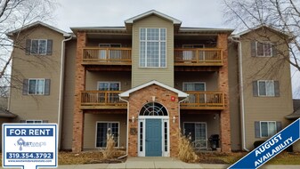 2875 Triple Crown Ln in Iowa City, IA - Building Photo