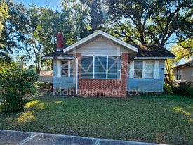 44 E 45th St in Jacksonville, FL - Building Photo