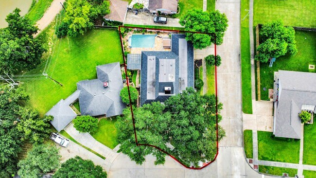 2510 Hilton Head Dr in Missouri City, TX - Building Photo - Building Photo