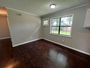 2795 Meadowbrook Dr in Horn Lake, MS - Building Photo - Building Photo