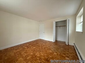 32 Worthen Rd, Unit B3 in Lexington, MA - Building Photo - Building Photo