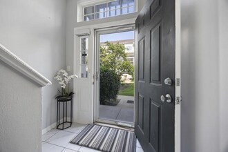 9411 Harrison St in Des Plaines, IL - Foto de edificio - Building Photo