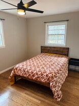 2559 Clifton Springs Manor in Decatur, GA - Building Photo