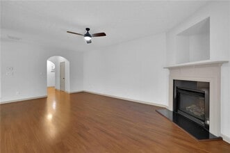 857 Crested Hawk Trail in Sugar Hill, GA - Building Photo - Building Photo