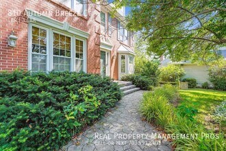 810 Autumn Breeze Ct in Herndon, VA - Building Photo - Building Photo