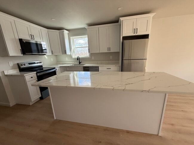 property at 119 Farm St