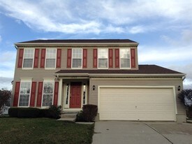 10103 Edgerton Dr in Miamisburg, OH - Building Photo
