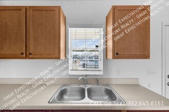 10583 SE 67 Ct in Belleview, FL - Building Photo - Building Photo