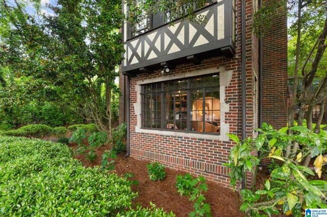 2505 Montevallo Rd in Birmingham, AL - Building Photo - Building Photo