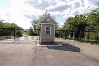 Bixler Farms in Madison, TN - Foto de edificio - Building Photo