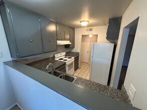 4291 N Chestnut Ave in Fresno, CA - Building Photo - Building Photo