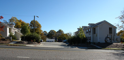 Andover Apartments in Durham, NC - Building Photo - Building Photo