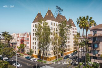 3471 5th St, Unit 202A in Los Angeles, CA - Building Photo - Building Photo