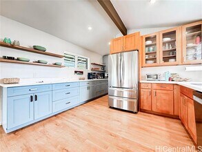 346 Ilimalia Loop in Kailua, HI - Building Photo - Building Photo