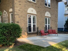 2974 N Frederick Ave in Milwaukee, WI - Building Photo