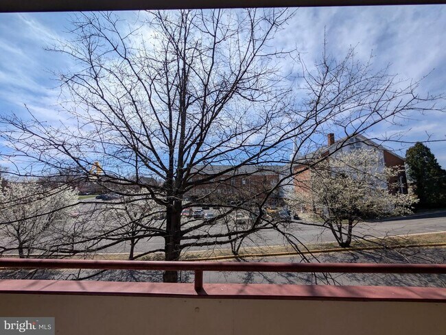 6431 Richmond Hwy in Alexandria, VA - Building Photo - Building Photo