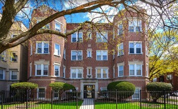 4901 N St Louis Ave in Chicago, IL - Building Photo - Building Photo