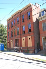 197 Lander St in Newburgh, NY - Building Photo - Building Photo