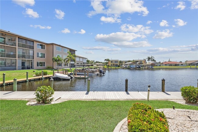 4116 SE 19th Ave in Cape Coral, FL - Building Photo - Building Photo