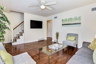 1009 Orchard Ave in Runnemede, NJ - Building Photo - Building Photo