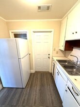 2114 Ester St in Montgomery, AL - Building Photo - Building Photo