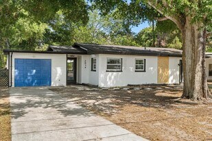2014 10th St NW in Winter Haven, FL - Building Photo