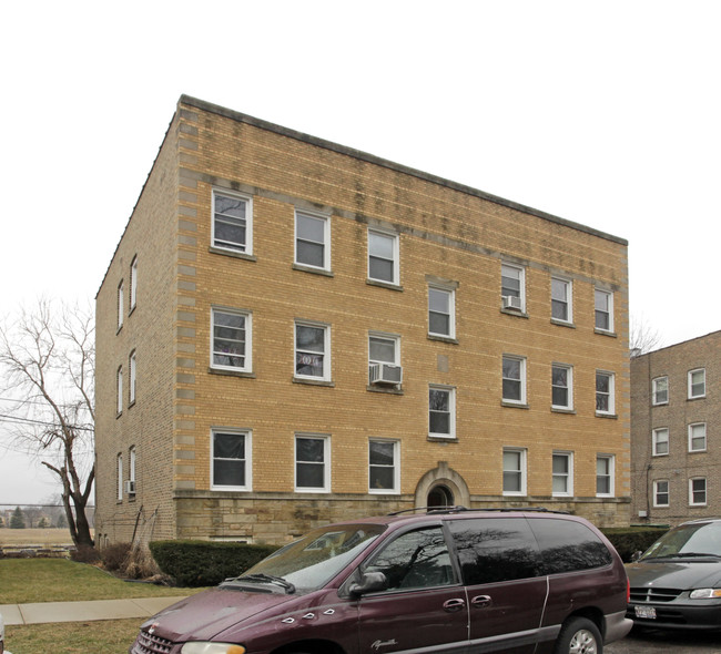 6102-6104 N Hamilton Ave in Chicago, IL - Building Photo - Building Photo